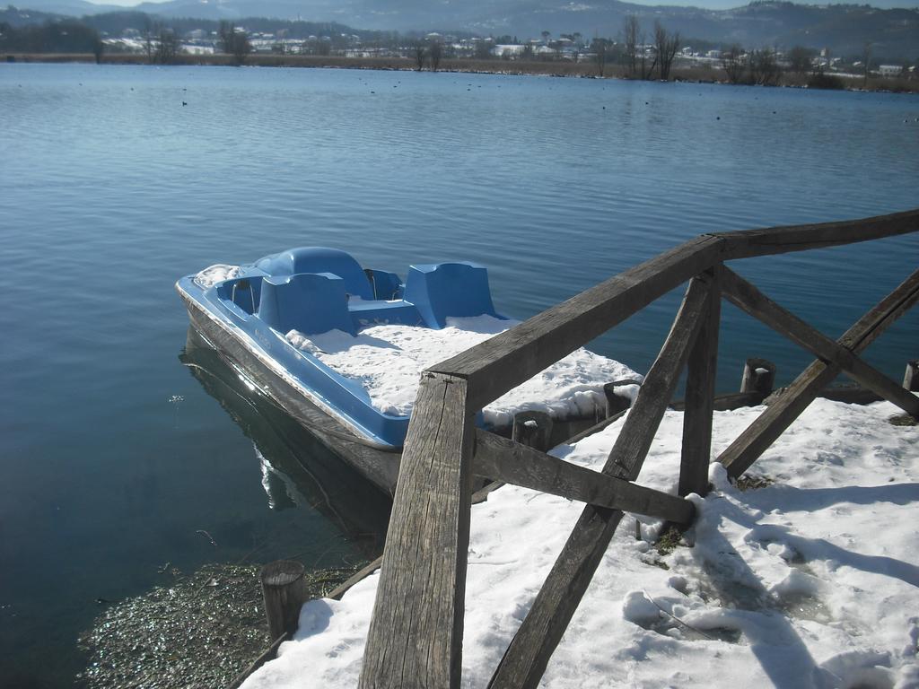 La Casa Sul Lago Posta Fibreno Exteriör bild