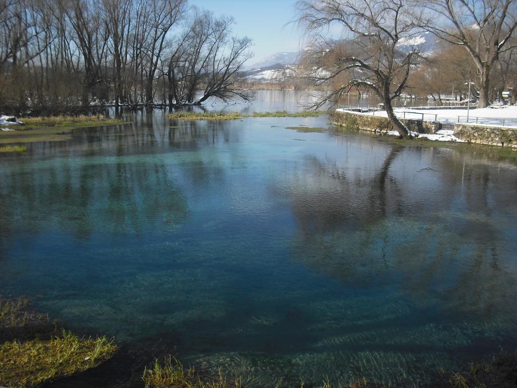 La Casa Sul Lago Posta Fibreno Exteriör bild
